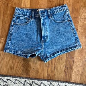 Abercrombie Jean shorts size 27